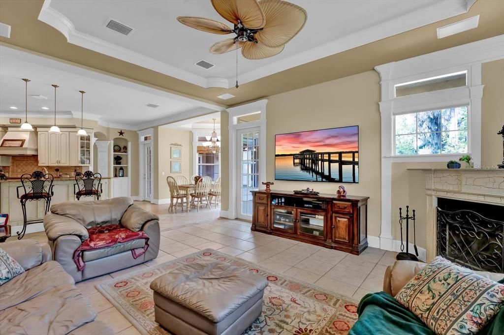 待售: $1,390,000 (7 贝兹, 4 浴室, 6258 平方英尺)