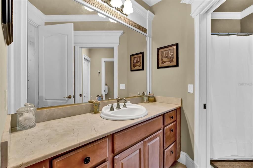 待售: $1,390,000 (7 贝兹, 4 浴室, 6258 平方英尺)