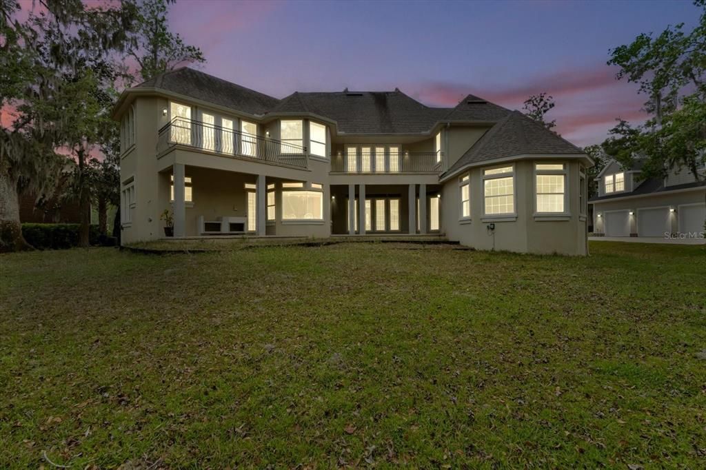 待售: $1,390,000 (7 贝兹, 4 浴室, 6258 平方英尺)