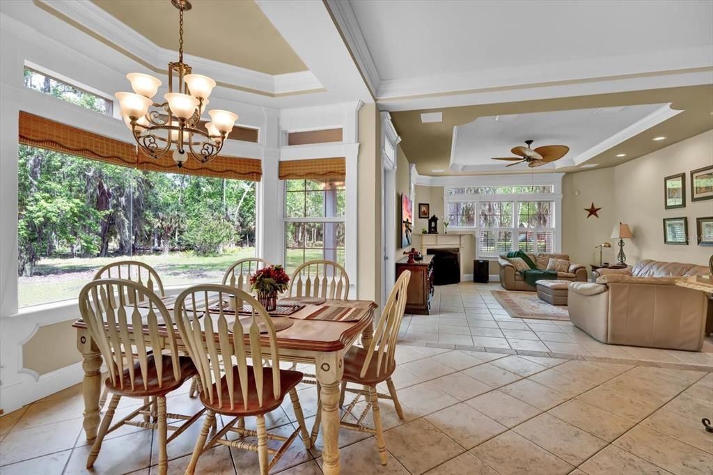 待售: $1,390,000 (7 贝兹, 4 浴室, 6258 平方英尺)