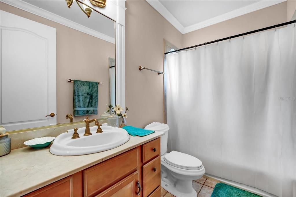 待售: $1,390,000 (7 贝兹, 4 浴室, 6258 平方英尺)