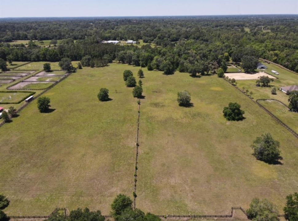 En Venta: $1,190,000 (21.76 acres)