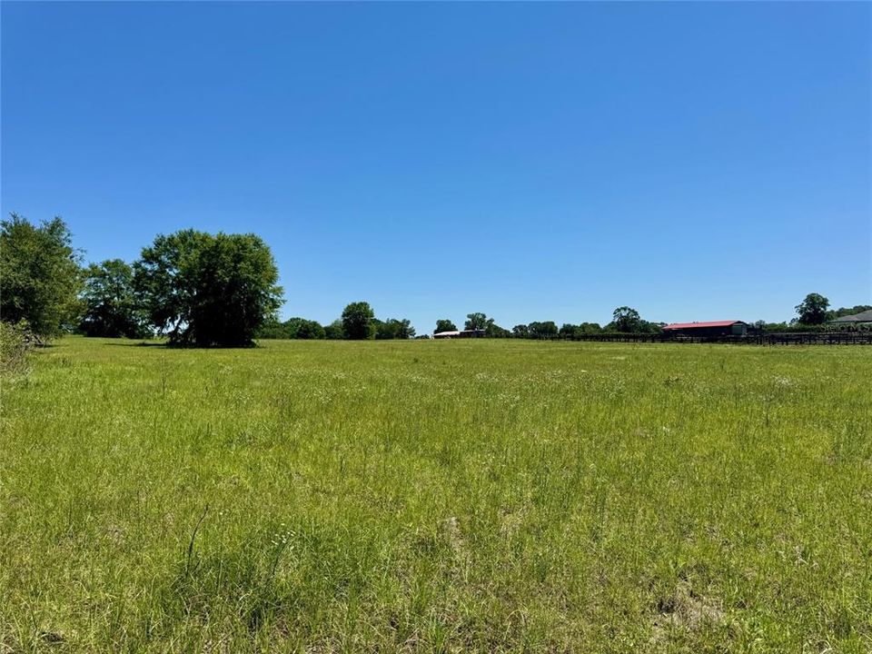 En Venta: $1,190,000 (21.76 acres)