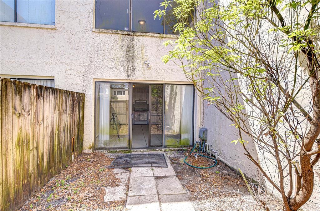 For Sale: $177,500 (3 beds, 1 baths, 1257 Square Feet)