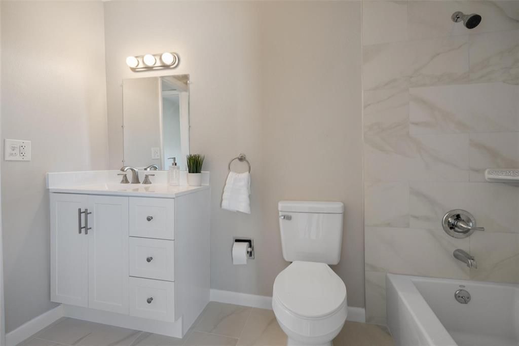 For Sale: $177,500 (3 beds, 1 baths, 1257 Square Feet)