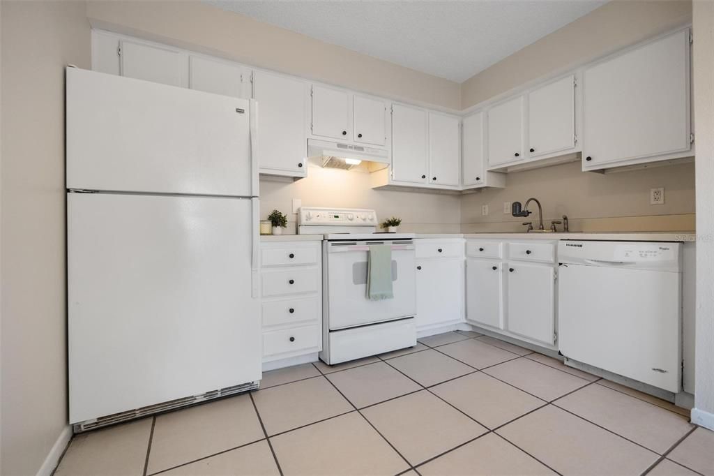 For Sale: $177,500 (3 beds, 1 baths, 1257 Square Feet)