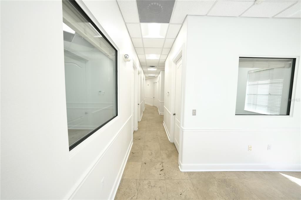 На продажу: $2,526 (0 спален, 0 ванн, 1263 Квадратных фут)