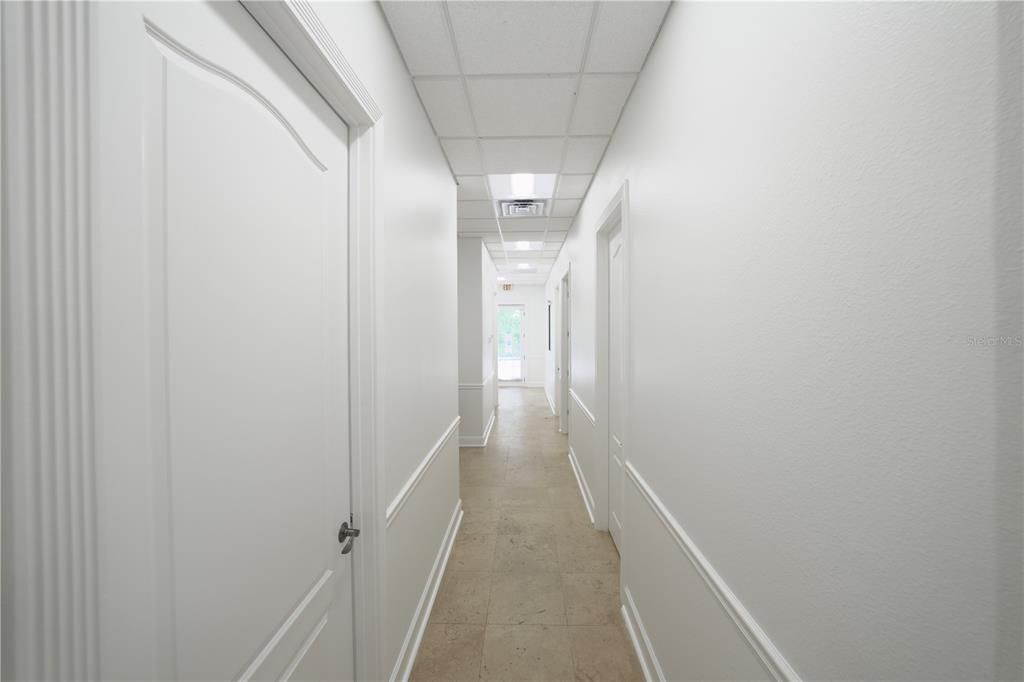 На продажу: $2,526 (0 спален, 0 ванн, 1263 Квадратных фут)