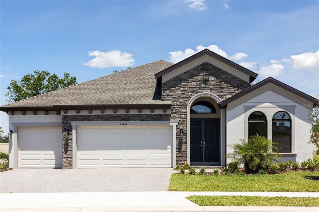 Recently Sold: $638,499 (3 beds, 3 baths, 2562 Square Feet)
