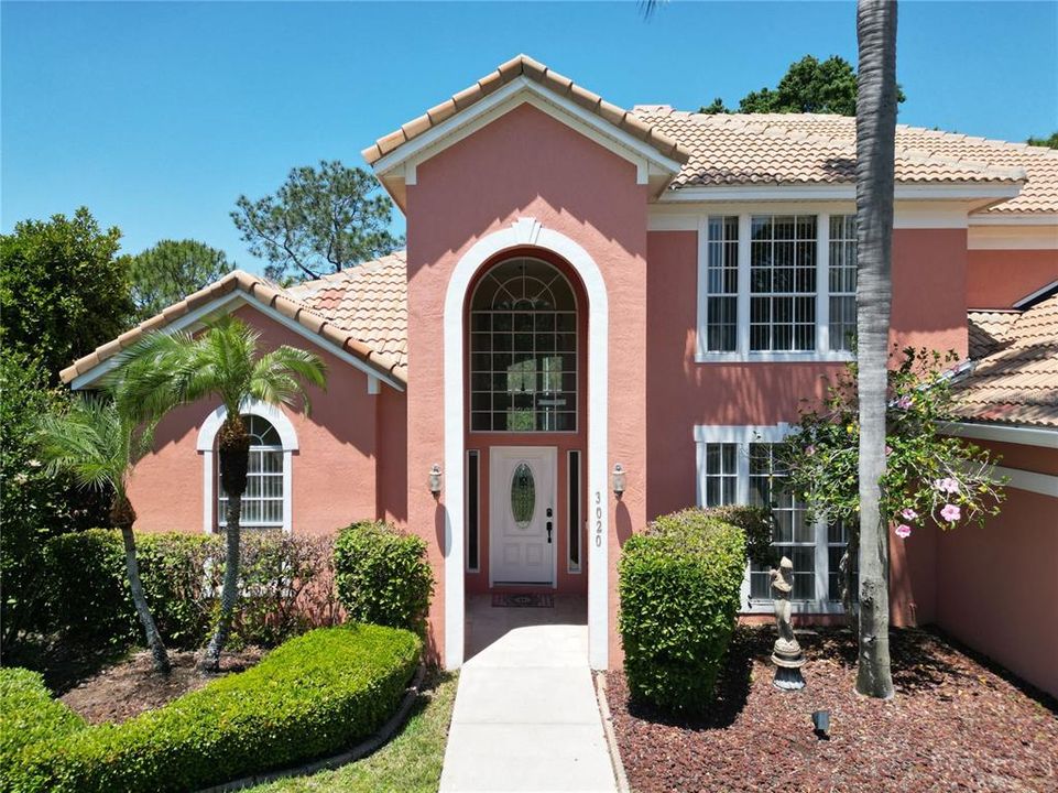 Recently Sold: $759,500 (4 beds, 4 baths, 3172 Square Feet)