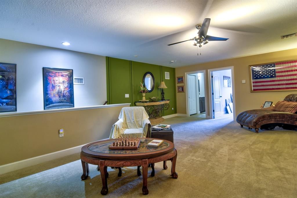 En Venta: $525,000 (4 camas, 3 baños, 2756 Pies cuadrados)