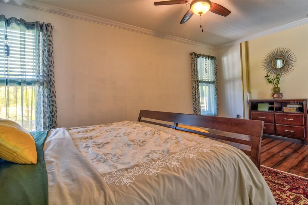 En Venta: $525,000 (4 camas, 3 baños, 2756 Pies cuadrados)