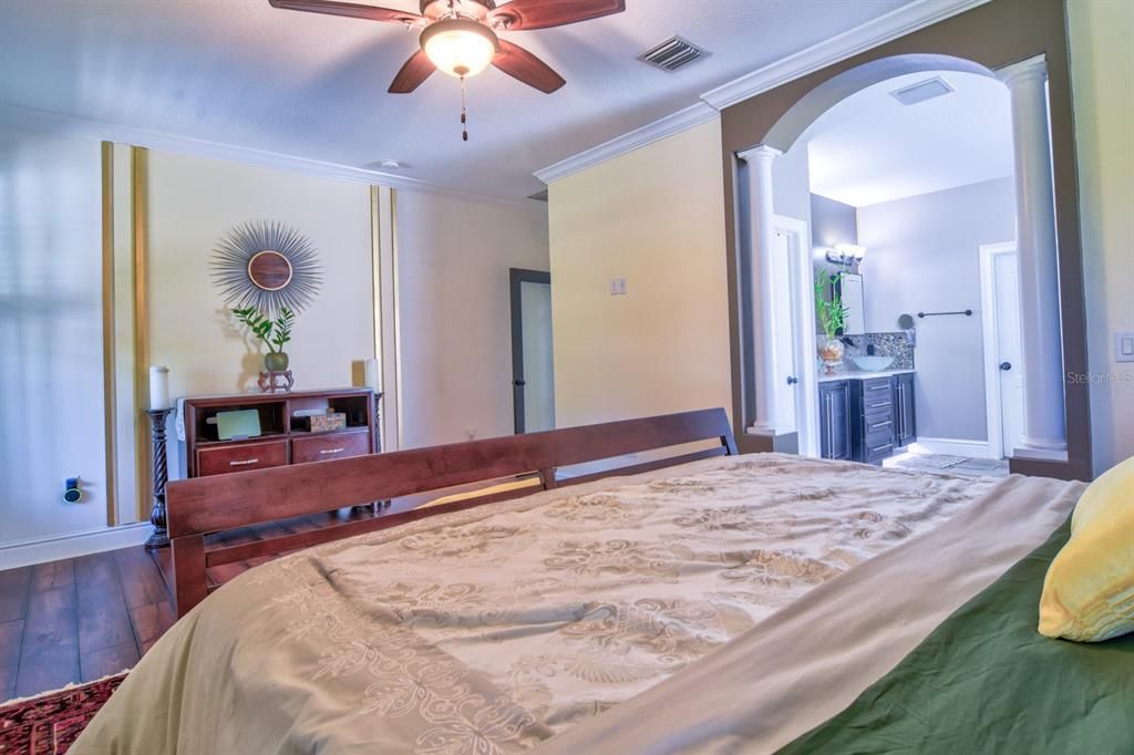 En Venta: $525,000 (4 camas, 3 baños, 2756 Pies cuadrados)