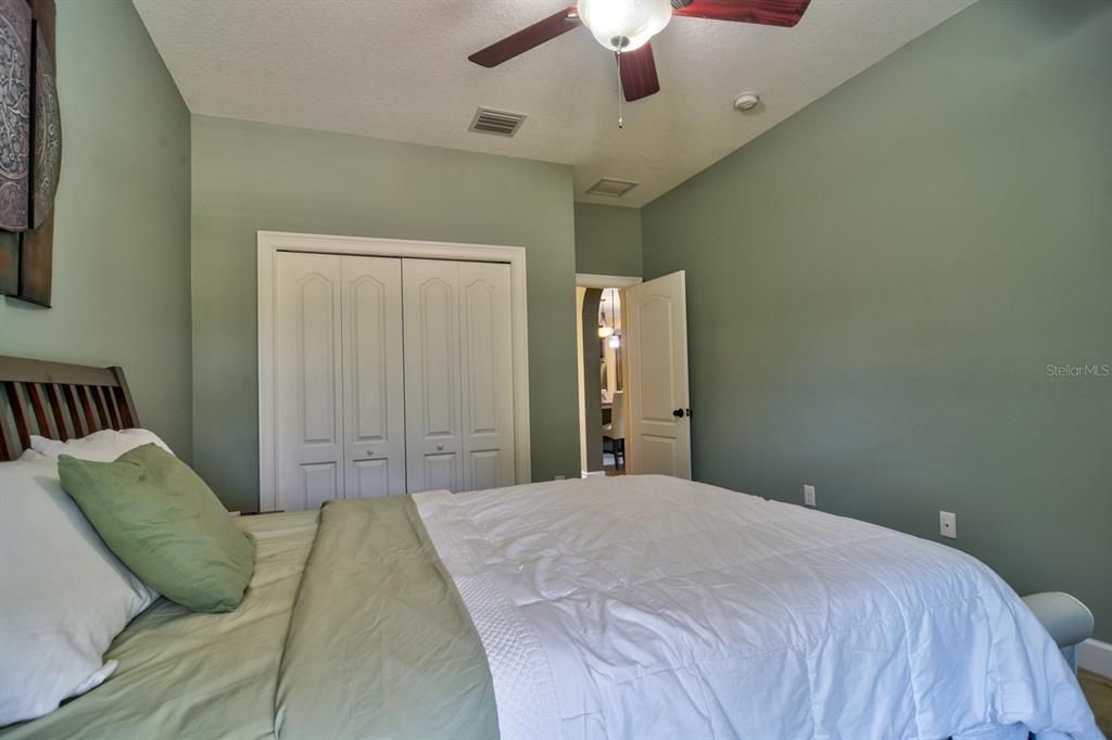 En Venta: $525,000 (4 camas, 3 baños, 2756 Pies cuadrados)