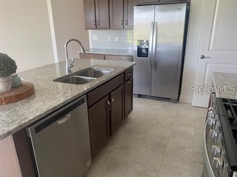 Active With Contract: $2,100 (2 beds, 2 baths, 1346 Square Feet)