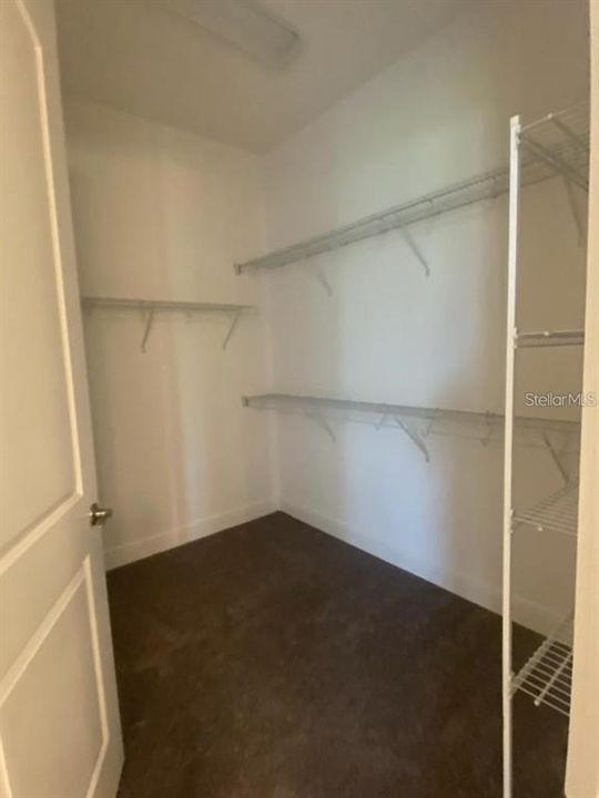 Active With Contract: $2,100 (2 beds, 2 baths, 1346 Square Feet)