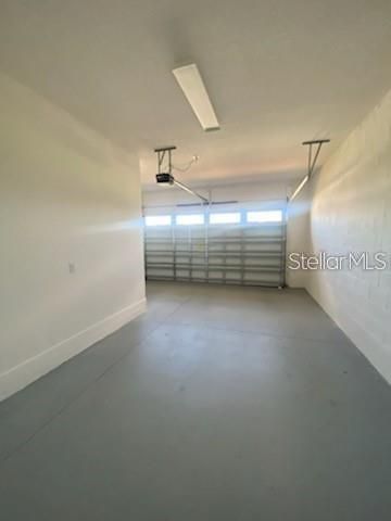 Active With Contract: $2,100 (2 beds, 2 baths, 1346 Square Feet)