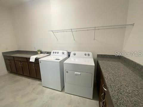 Active With Contract: $2,100 (2 beds, 2 baths, 1346 Square Feet)