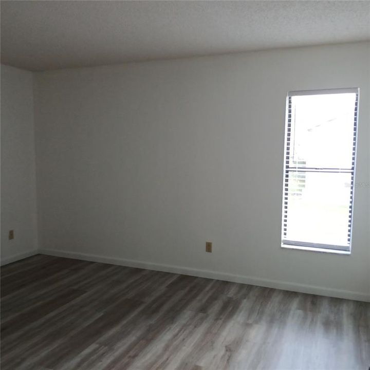 На продажу: $249,900 (3 спален, 2 ванн, 1362 Квадратных фут)