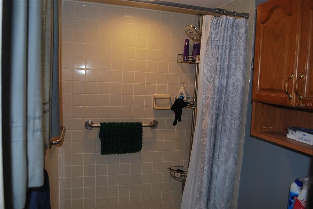 For Sale: $280,500 (3 beds, 2 baths, 1255 Square Feet)