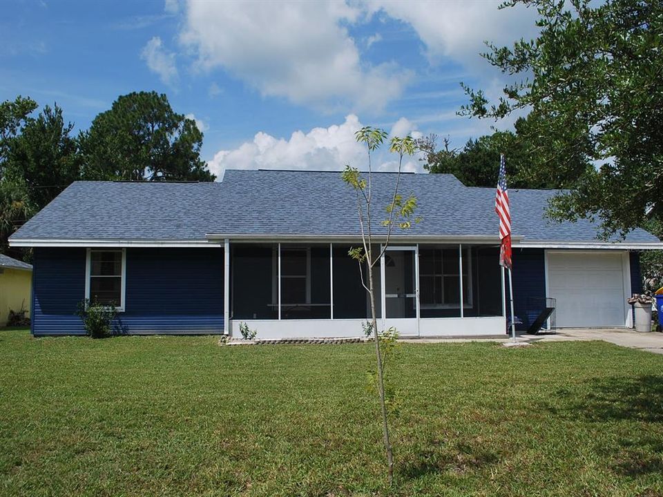 For Sale: $280,500 (3 beds, 2 baths, 1255 Square Feet)