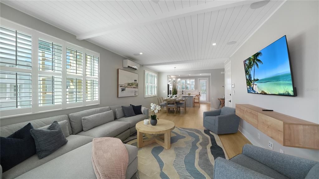 For Sale: $1,790,000 (4 beds, 2 baths, 1803 Square Feet)