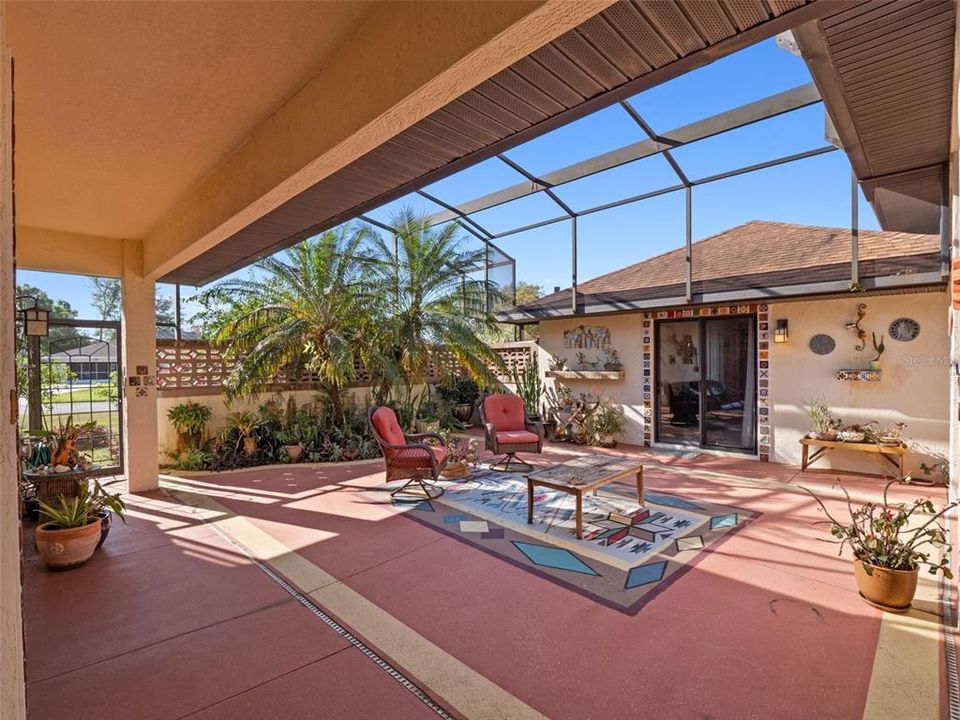 En Venta: $375,000 (3 camas, 3 baños, 2369 Pies cuadrados)