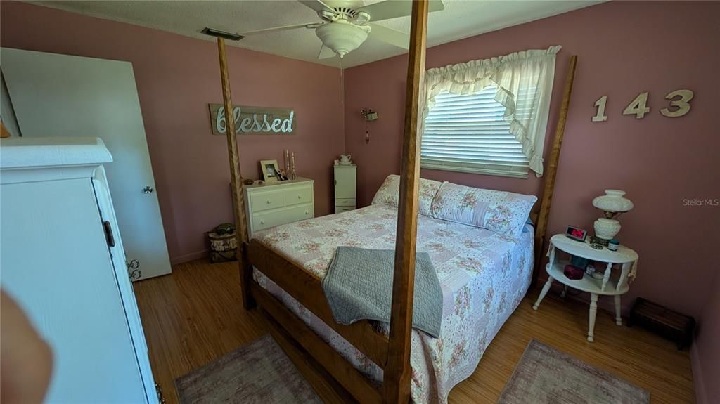 En Venta: $259,900 (3 camas, 1 baños, 1560 Pies cuadrados)