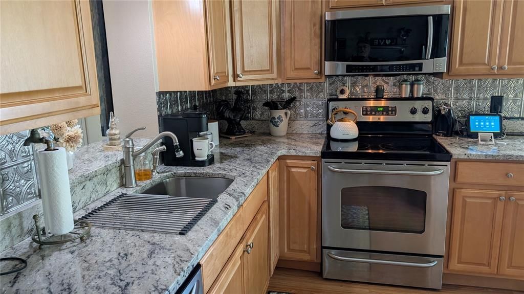 En Venta: $259,900 (3 camas, 1 baños, 1560 Pies cuadrados)