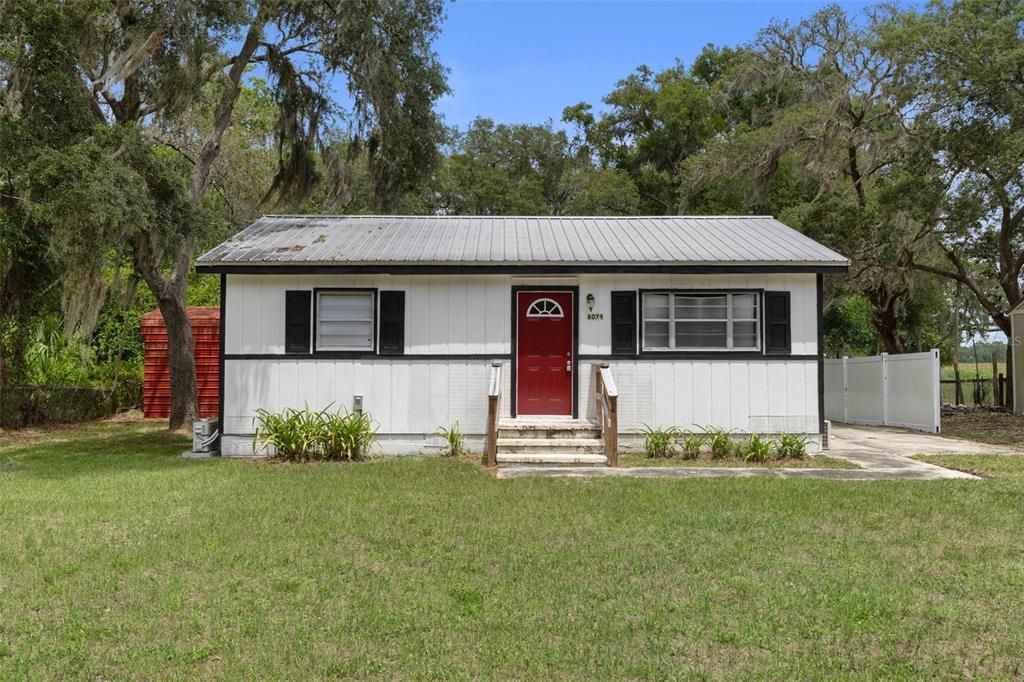 Recently Sold: $99,000 (2 beds, 1 baths, 768 Square Feet)