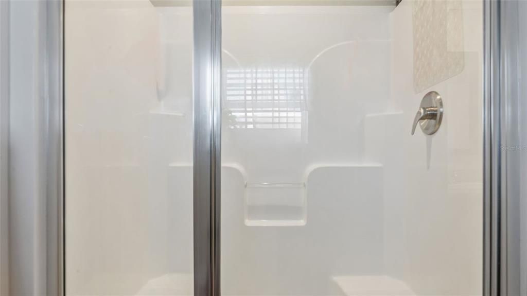 En Venta: $265,000 (3 camas, 2 baños, 1056 Pies cuadrados)