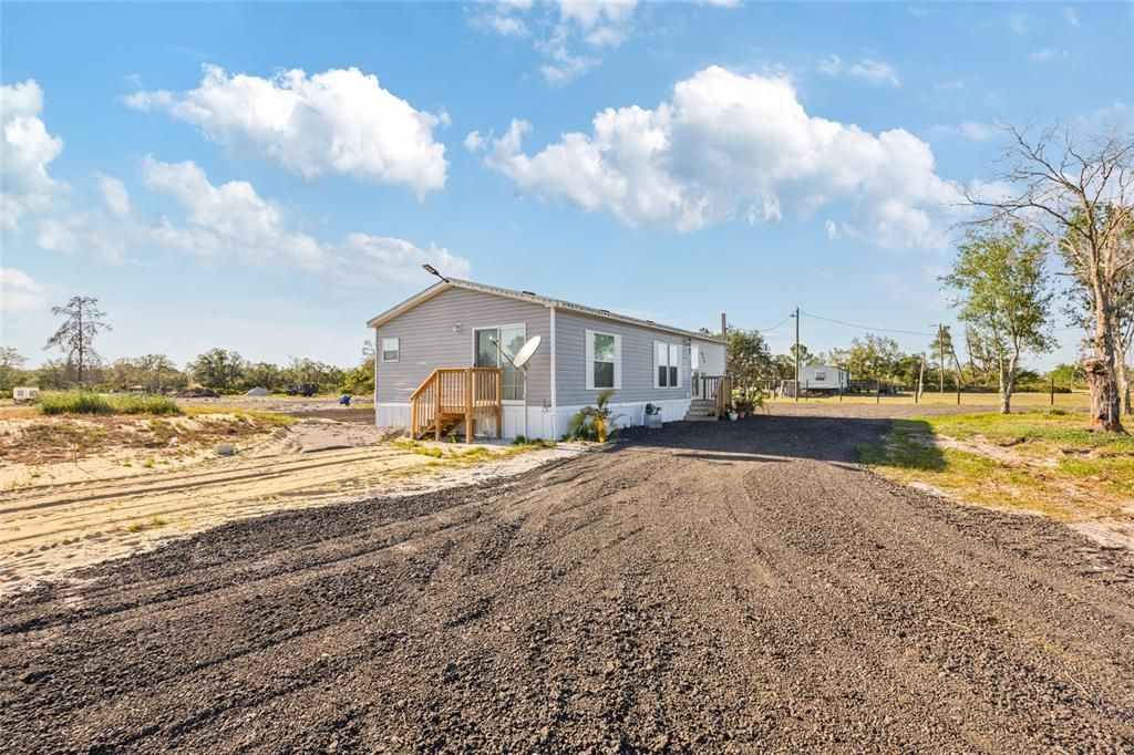 En Venta: $265,000 (3 camas, 2 baños, 1056 Pies cuadrados)