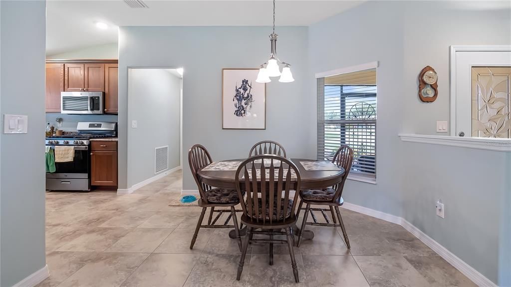 En Venta: $310,000 (2 camas, 2 baños, 1558 Pies cuadrados)