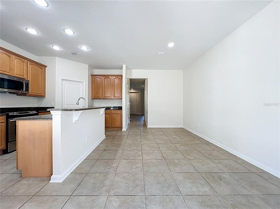 For Sale: $429,900 (3 beds, 2 baths, 1644 Square Feet)