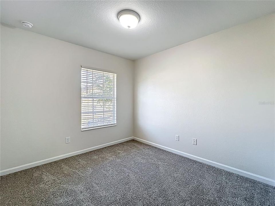 For Sale: $429,900 (3 beds, 2 baths, 1644 Square Feet)