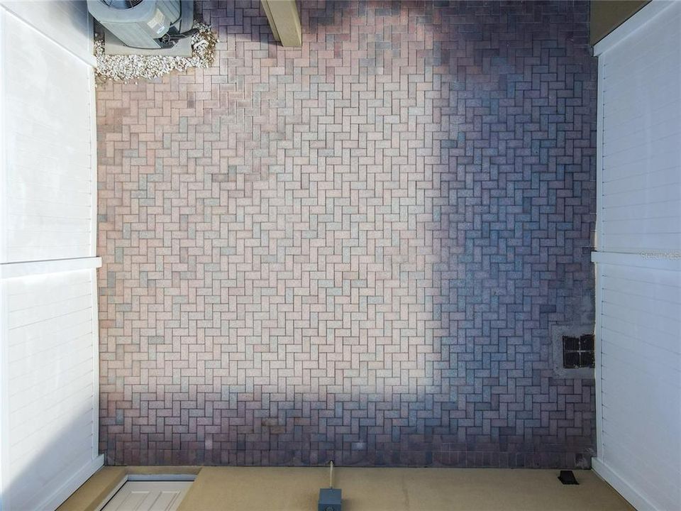 For Sale: $429,900 (3 beds, 2 baths, 1644 Square Feet)