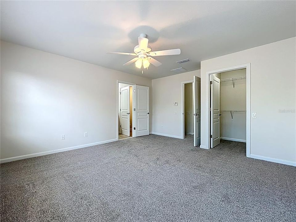 For Sale: $429,900 (3 beds, 2 baths, 1644 Square Feet)