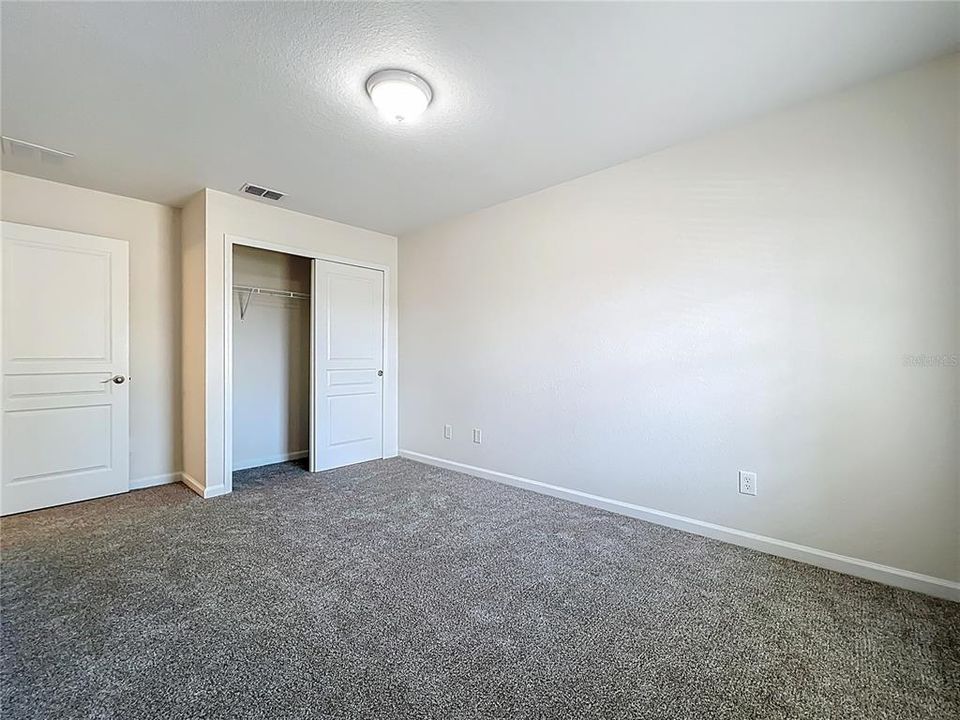 For Sale: $429,900 (3 beds, 2 baths, 1644 Square Feet)