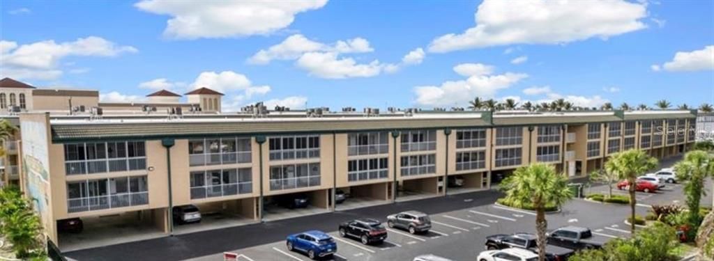 待售: $295,500 (2 贝兹, 2 浴室, 1077 平方英尺)