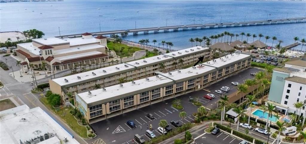 待售: $295,500 (2 贝兹, 2 浴室, 1077 平方英尺)