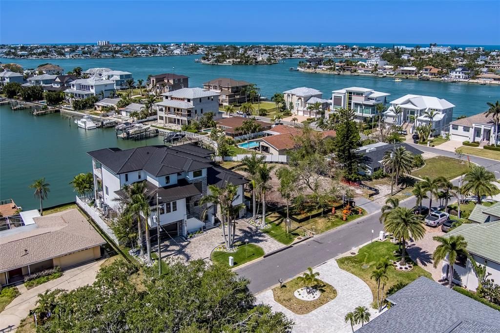 For Sale: $895,000 (0.23 acres)