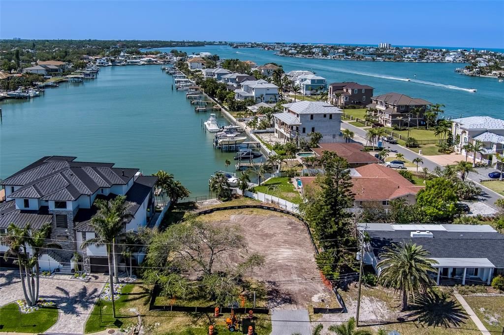 For Sale: $895,000 (0.23 acres)