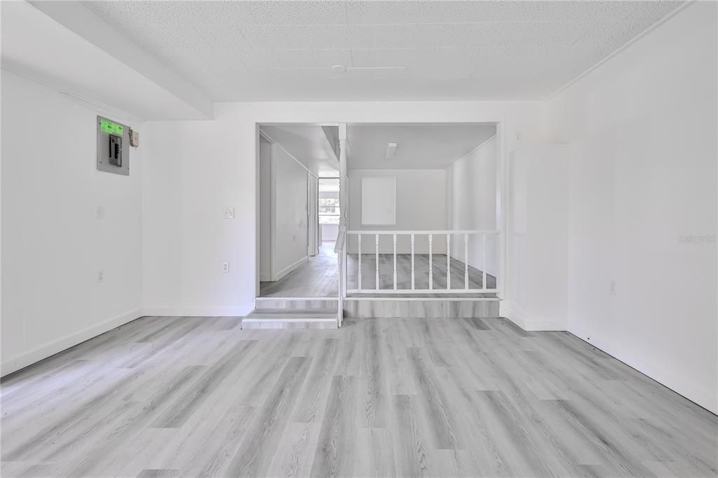 待售: $3,300,000 (0 贝兹, 0 浴室, 11484 平方英尺)