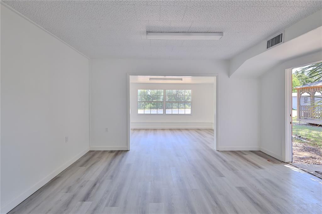 待售: $3,300,000 (0 贝兹, 0 浴室, 11484 平方英尺)