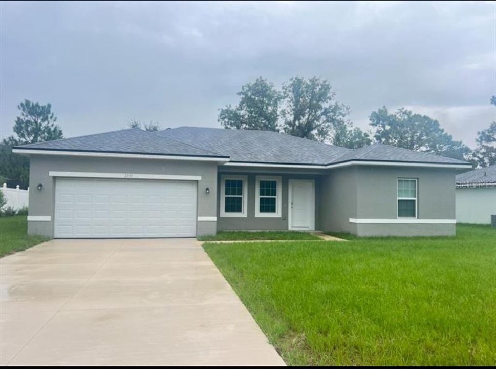 Recently Rented: $1,790 (3 beds, 2 baths, 1560 Square Feet)