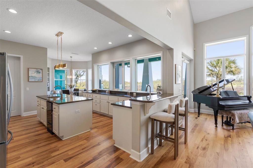 En Venta: $2,775,000 (5 camas, 4 baños, 4619 Pies cuadrados)