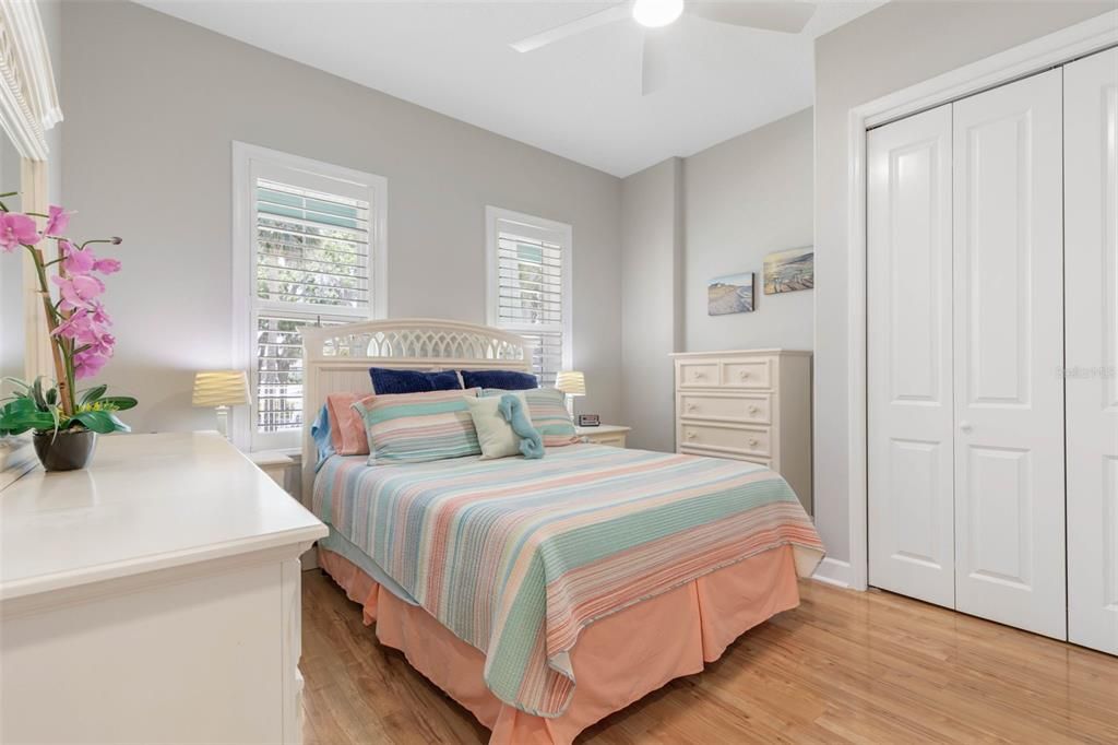 En Venta: $2,775,000 (5 camas, 4 baños, 4619 Pies cuadrados)