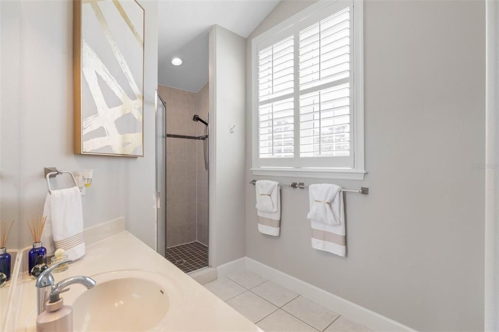 En Venta: $2,775,000 (5 camas, 4 baños, 4619 Pies cuadrados)