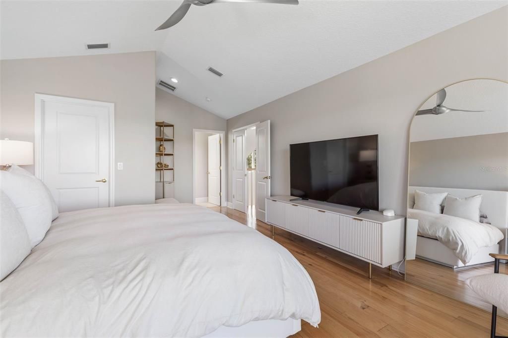 En Venta: $2,775,000 (5 camas, 4 baños, 4619 Pies cuadrados)