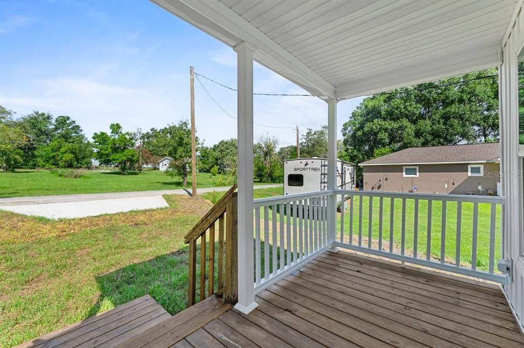 For Sale: $227,100 (3 beds, 2 baths, 1027 Square Feet)